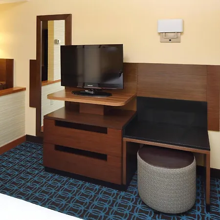 Fairfield Inn & Suites By Marriott Newark Liberty International Airport Extérieur photo